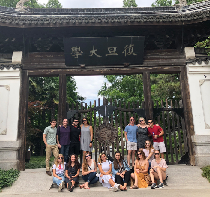 UT students on a travel course in Asia