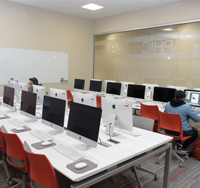FabLab computer lab 