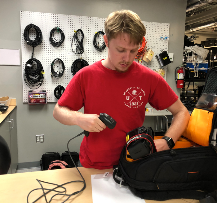 student scanning camera 