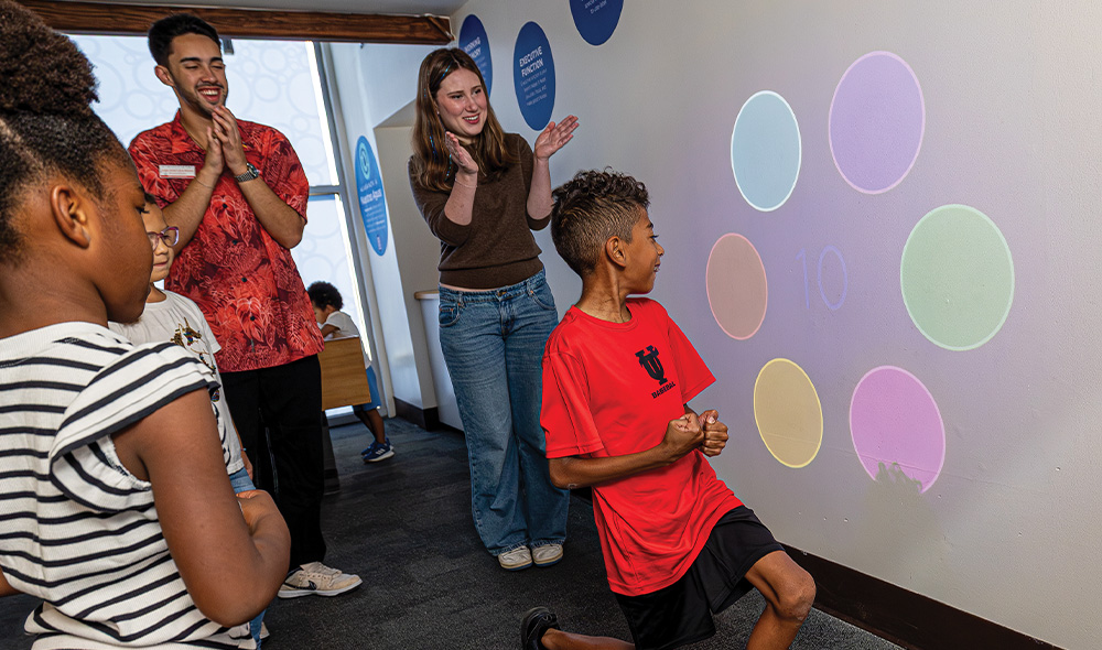 Older children tend to remember better the sequences of the Simon-like game at the museum exhibit.
